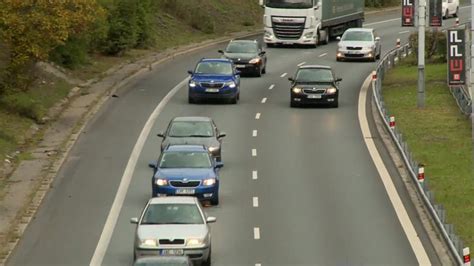 Bezdůvodně pomalá jízda může způsobit i nehodu